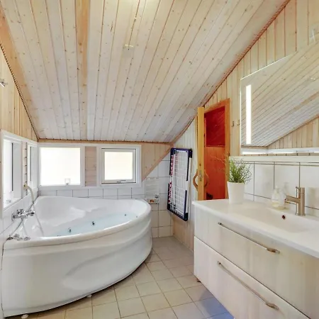 Sighbiorn - 950m From The Sea In Nw Jutland By Interhome * Fjerritslev