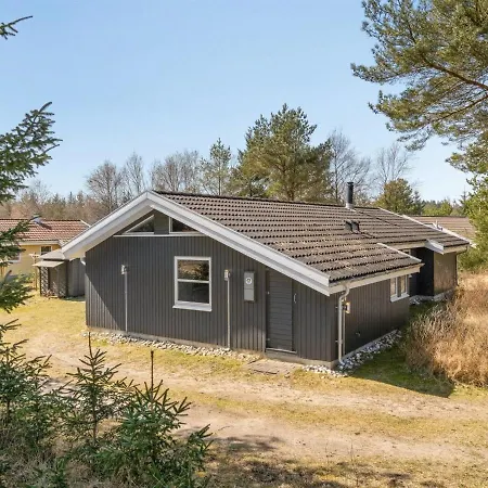 Sighbiorn - 950m From The Sea In Nw Jutland By Interhome Casa de Férias
