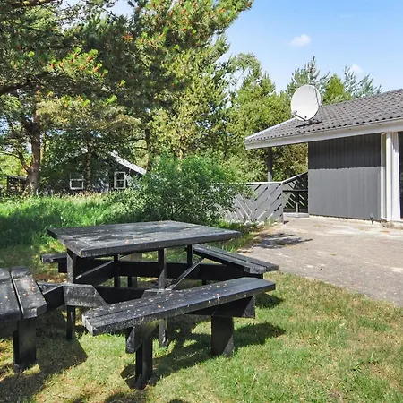 Sighbiorn - 950m From The Sea In Nw Jutland By Interhome Casa de Férias